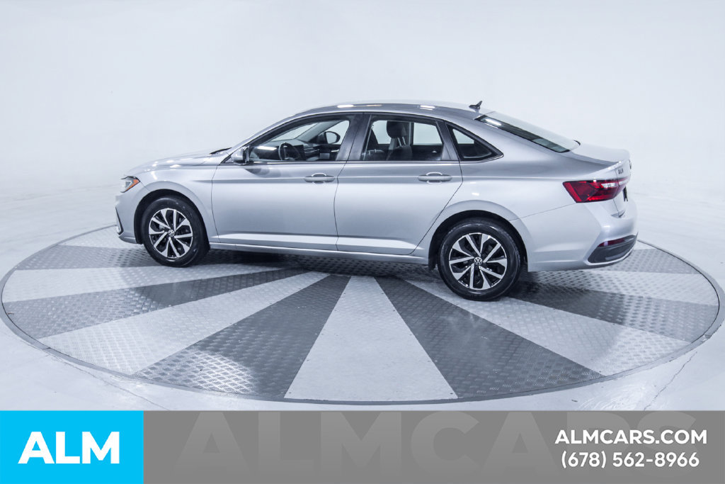 Used 2025 Volkswagen Jetta S FWD image 5