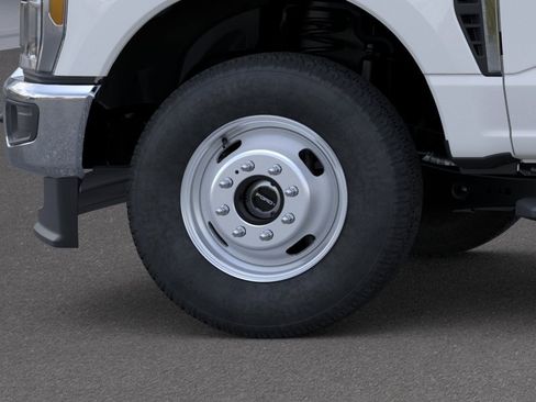 New 2026 Ford F350 XL w/ XL Chrome Package AWD/4WD image 19
