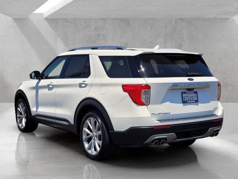 Used 2021 Ford Explorer Platinum w/ Equipment Group 601A AWD/4WD image 7