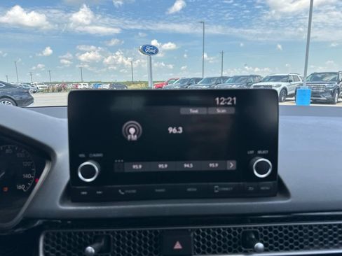 Used 2022 Honda Civic Sport image 17
