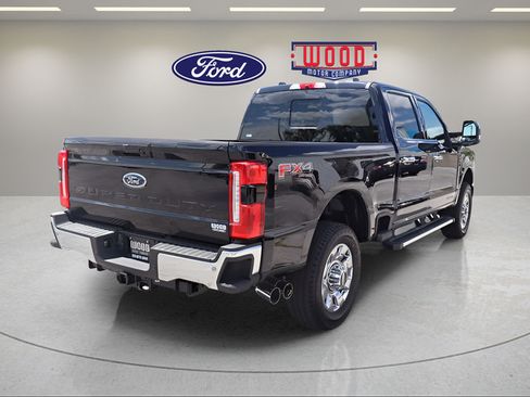 New 2026 Ford F350 Lariat w/ Chrome Package AWD/4WD image 3