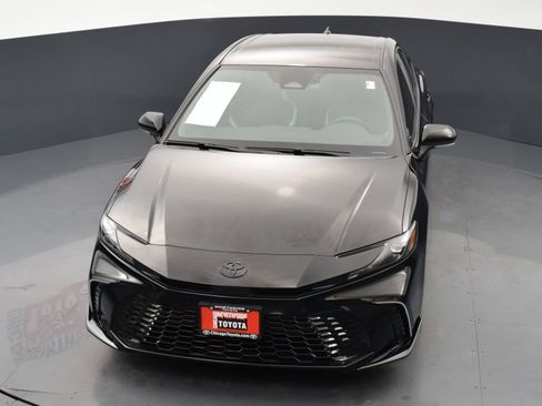 Used 2026 Toyota Camry XLE w/ Convenience Package FWD image 24