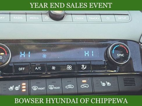 Certified 2024 Hyundai Elantra Limited image 16