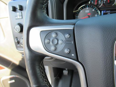 Used 2017 GMC Sierra 1500 SLT image 21