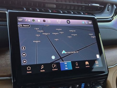 Used 2024 Jeep Grand Cherokee L Summit image 27