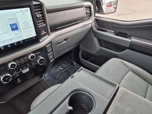 Used 2025 Ford F150 XLT w/ Equipment Group 301A Standard AWD/4WD image 29
