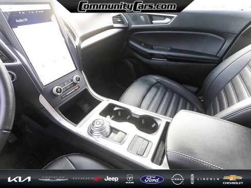 Used 2023 Ford Edge SEL w/ Convenience Package image 19