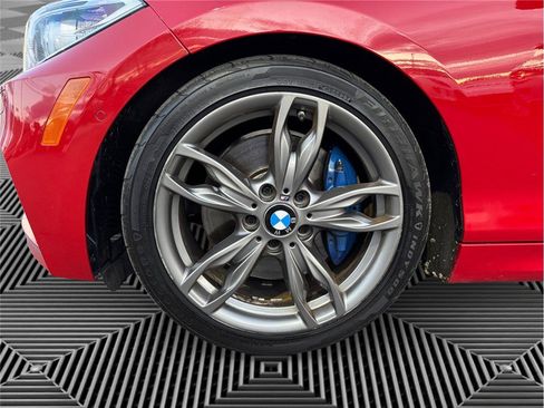 Used 2015 BMW M235i Coupe image 14
