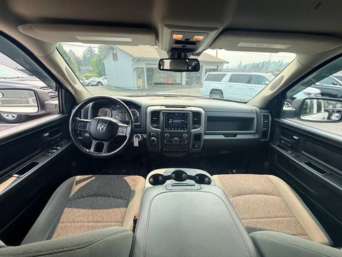 Used 2019 RAM 1500 Tradesman w/ SXT Plus Group AWD/4WD image 16