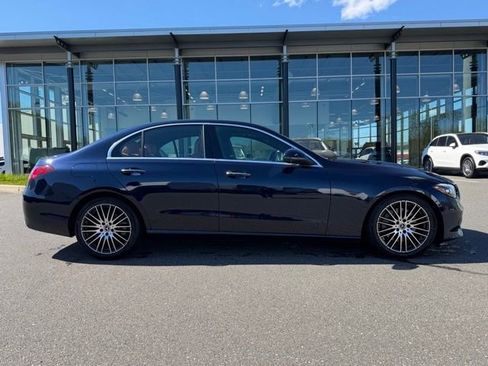 Certified 2022 Mercedes-Benz C 300 4MATIC Sedan image 8
