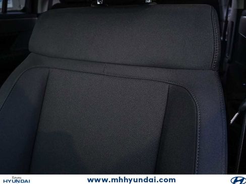 New 2026 Hyundai Santa Fe SE FWD image 28