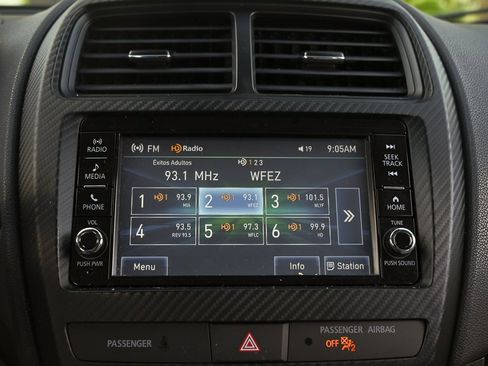 Used 2021 Mitsubishi Outlander Sport ES image 26