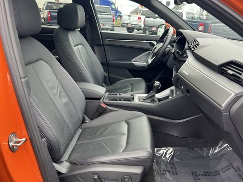 Used 2023 Audi Q3 2.0T Premium image 33