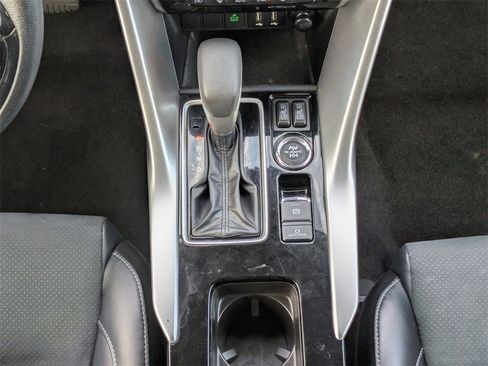 Used 2024 Mitsubishi Eclipse Cross SE image 22