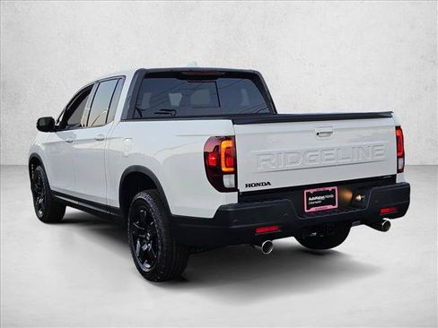 New 2026 Honda Ridgeline Black Edition image 9