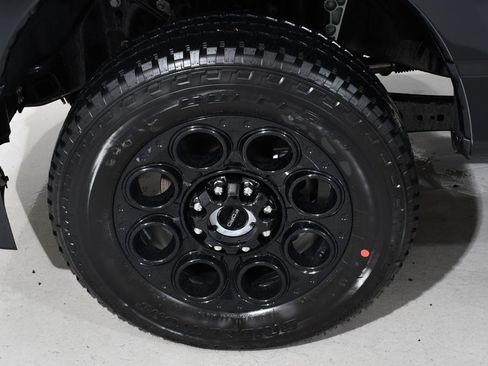 New 2026 Ford F350 Lariat w/ Black Appearance Package image 25