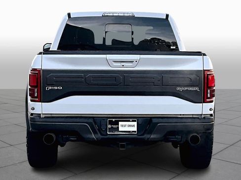 Used 2017 Ford F150 Raptor w/ Equipment Group 802A Luxury image 4