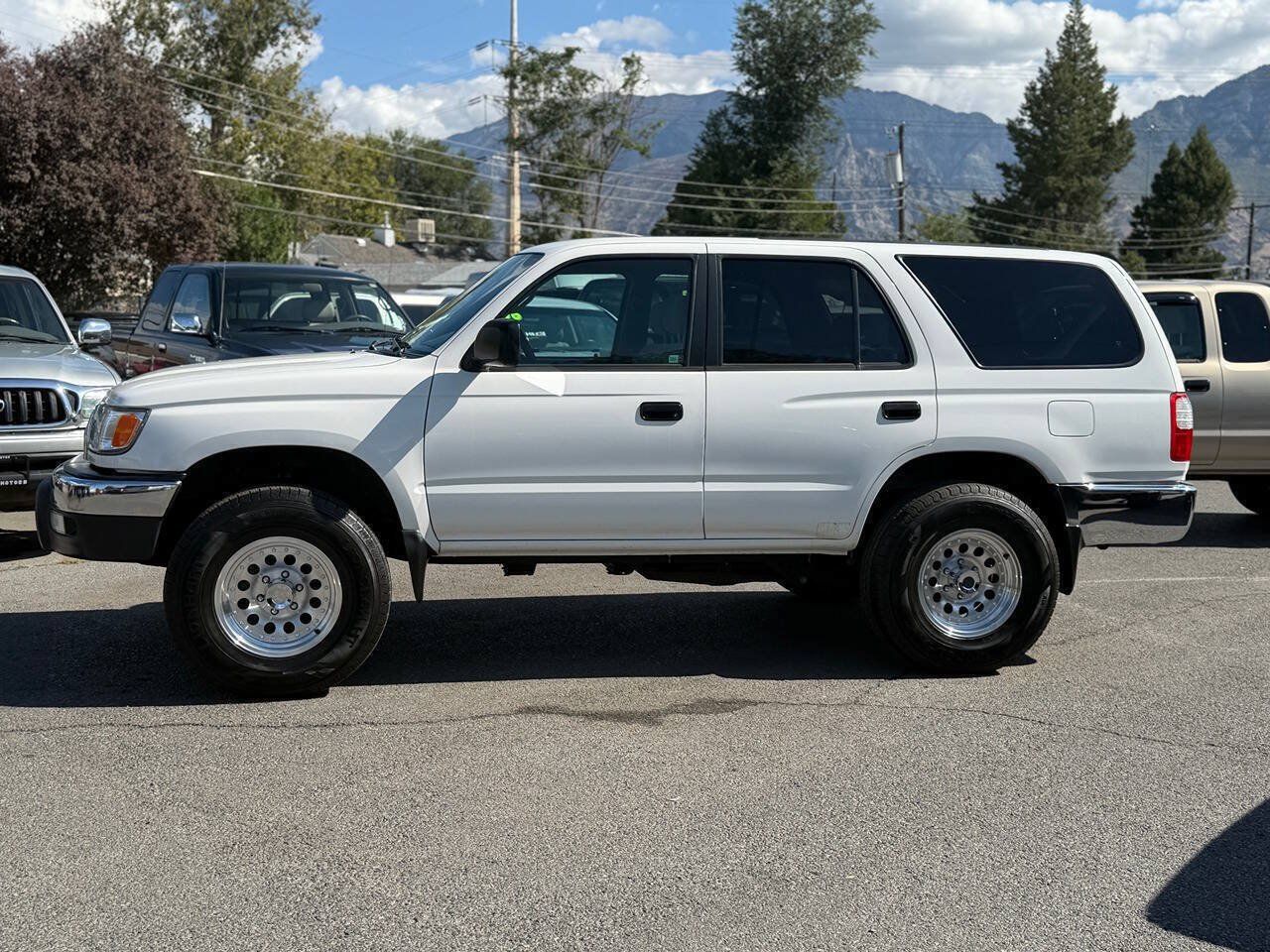 Used 2000 Toyota 4Runner 2WD w/ Upgrade Value Pkg 1 image 94