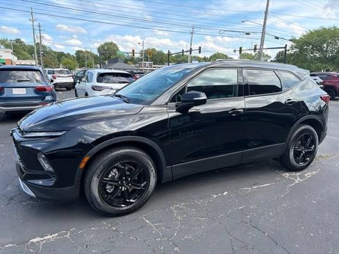 Certified 2023 Chevrolet Blazer LT w/ Midnight/Sport Edition AWD/4WD image 3