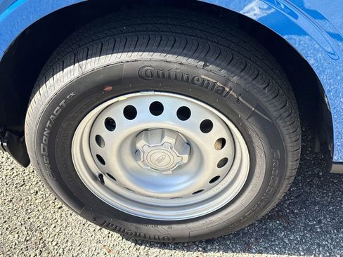 New 2025 Ford Maverick XL image 11