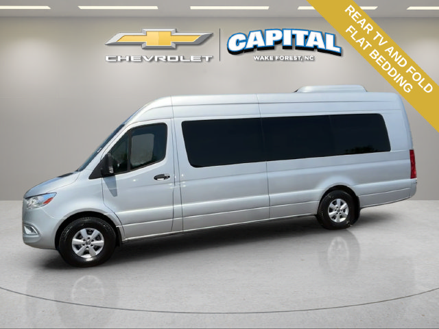 Used 2021 Mercedes-Benz Sprinter 2500 image 3
