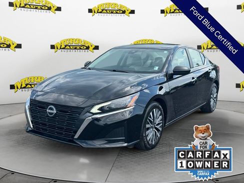 Used 2025 Nissan Altima 2.5 SV FWD image 1