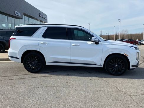 Used 2025 Hyundai Palisade Calligraphy image 9