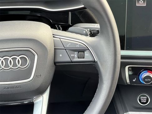 Used 2024 Audi Q3 2.0T Premium image 10