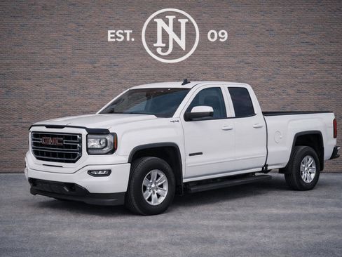 Used 2017 GMC Sierra 1500 4x4 Double Cab image 1