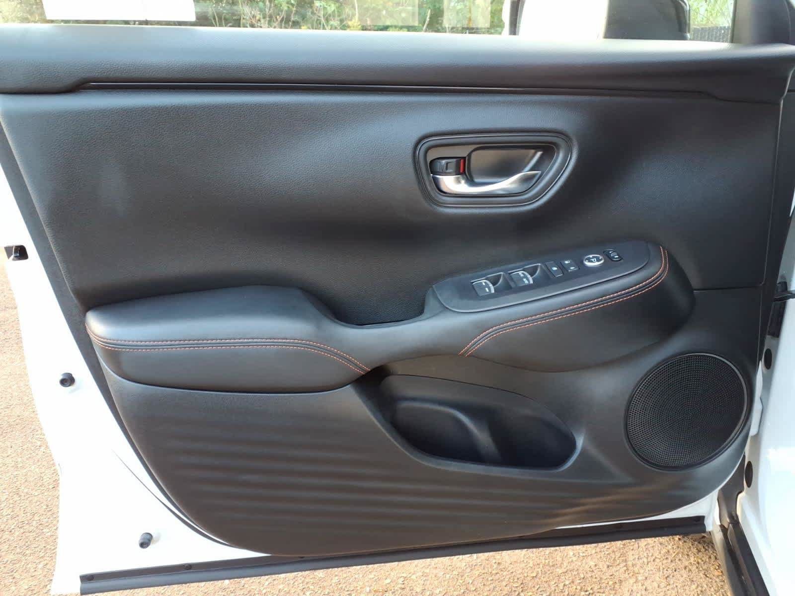 Used 2024 Honda HR-V Sport image 12