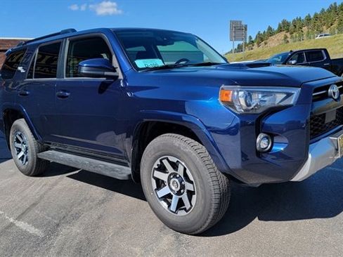 Used 2024 Toyota 4Runner TRD Off-Road image 3