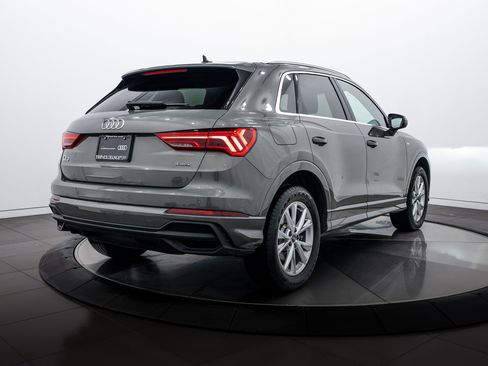 Certified 2023 Audi Q3 2.0T Premium Plus w/ Premium Plus Package image 4