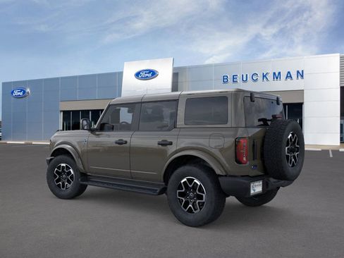 New 2026 Ford Bronco Outer Banks image 7