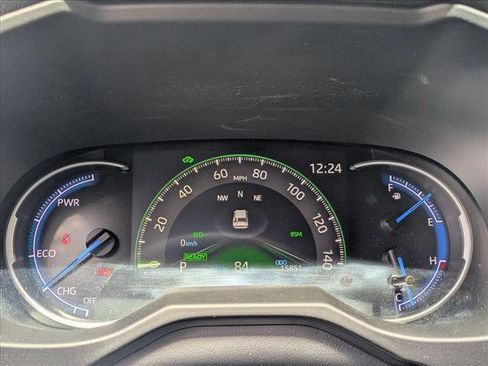 Used 2023 Toyota RAV4 SE w/ Convenience Package image 10