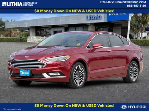 Used 2017 Ford Fusion SE w/ Fusion SE Technology Package FWD image 1