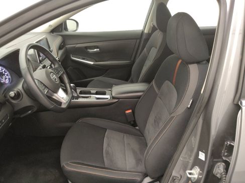 Used 2021 Nissan Sentra SR FWD image 17