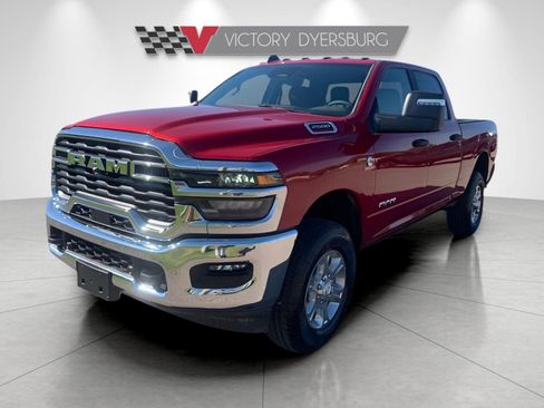 New 2025 RAM 2500 Big Horn image 4