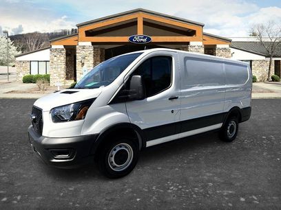 New 2024 Ford Transit 250 148 Medium Roof w/ Load Area Protection Package