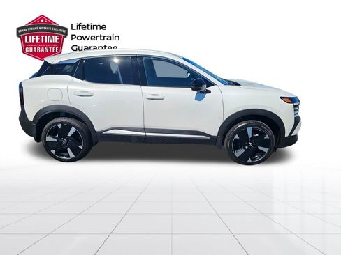 New 2026 Nissan Kicks SR image 6