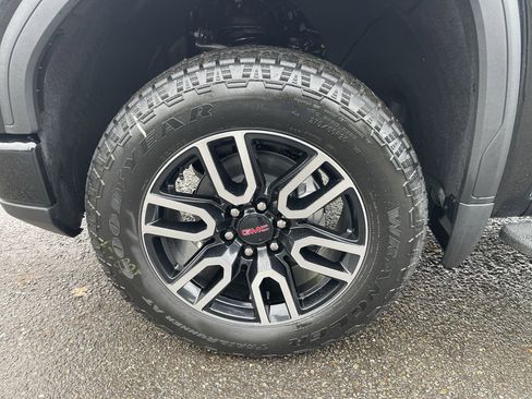 New 2026 GMC Sierra 1500 AT4 w/ AT4 Premium Package image 69