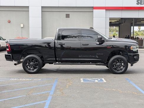 Used 2024 RAM 2500 Laramie w/ Night Edition AWD/4WD image 4