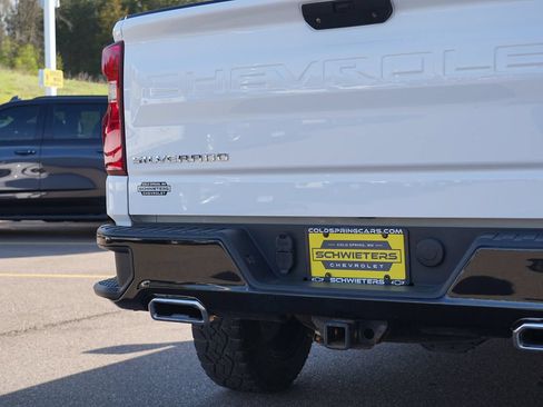Used 2021 Chevrolet Silverado 1500 LT Trail Boss w/ Convenience Package II AWD/4WD image 10