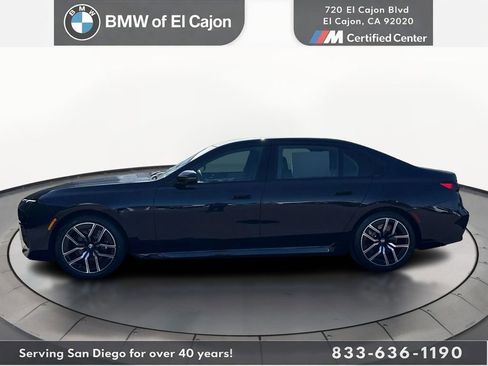 New 2026 BMW 740i 740i w/ Premium Package image 8
