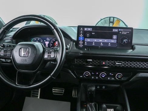 Used 2024 Honda Accord Sport image 17