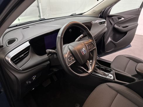 Used 2024 Buick Encore GX Preferred w/ Comfort Package AWD/4WD image 15