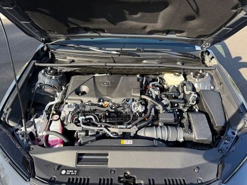 Used 2026 Toyota Camry SE image 16