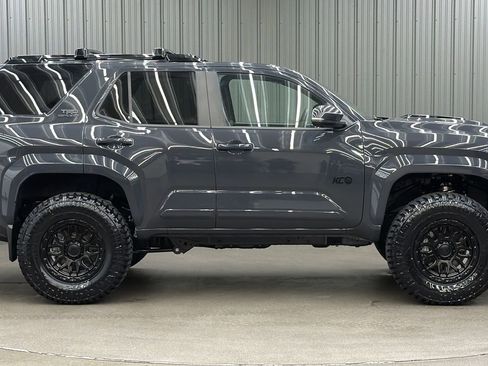 Used 2026 Toyota 4Runner TRD Sport Premium AWD/4WD image 7