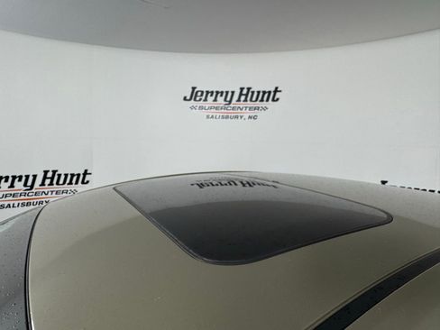 Used 2024 MAZDA MAZDA3 s image 6