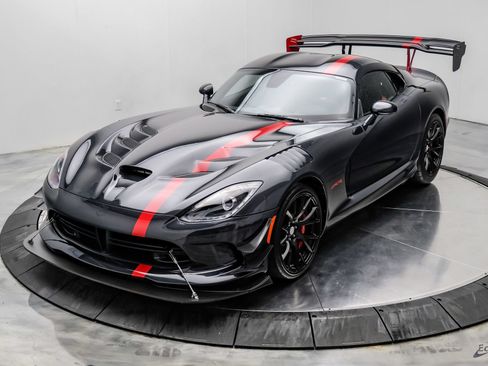 Used 2017 Dodge Viper ACR w/ Extreme Aero Package RWD image 7