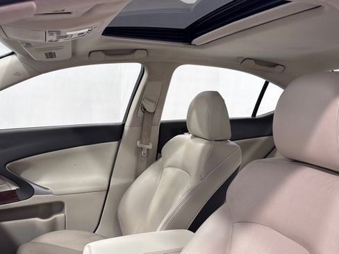 Used 2013 Lexus IS 250 AWD w/ Premium Pkg image 12